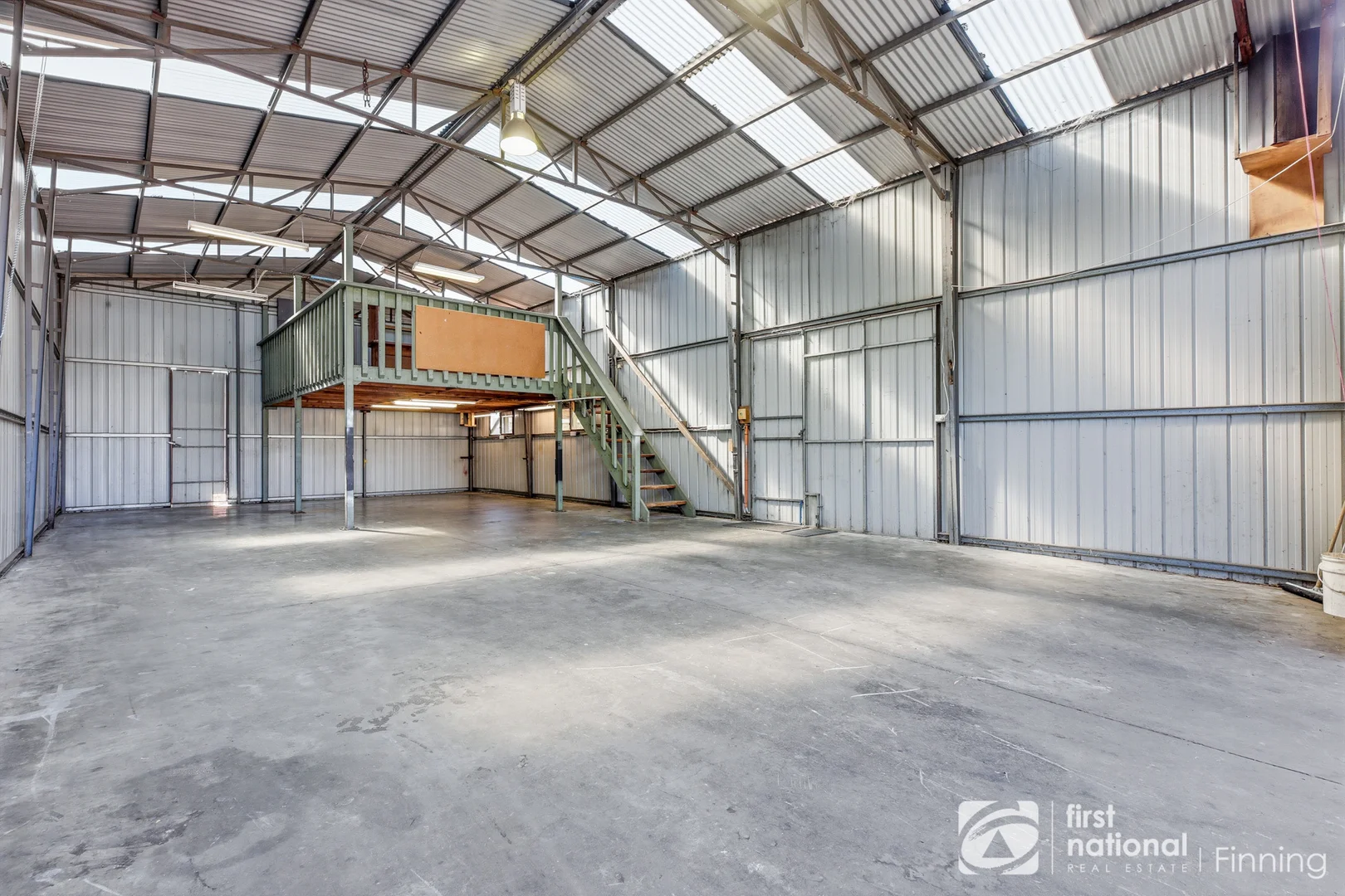 Additional image 16 of 132 Endeavour Drive, Cranbourne North VIC 3977
