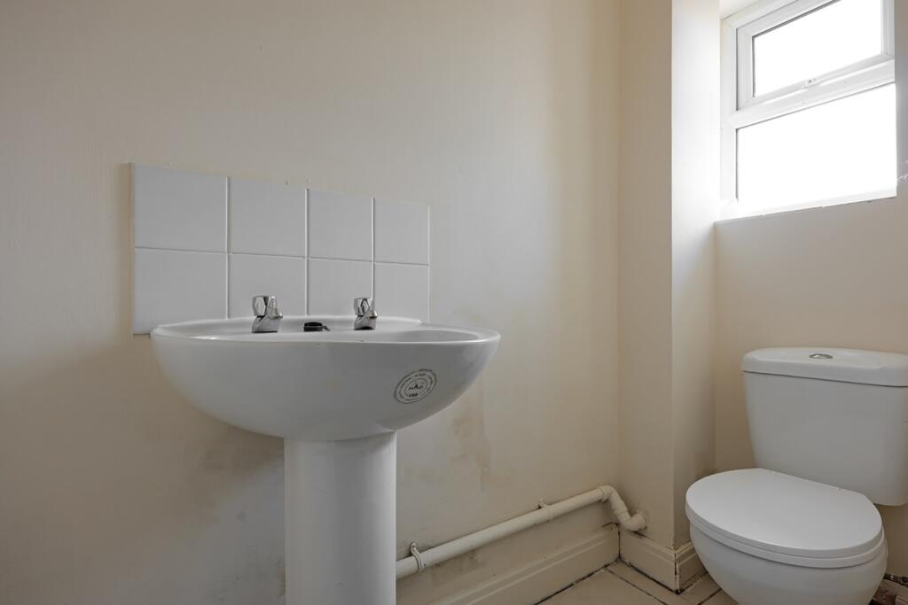 Additional image 5 of Johnson Close, Padiham