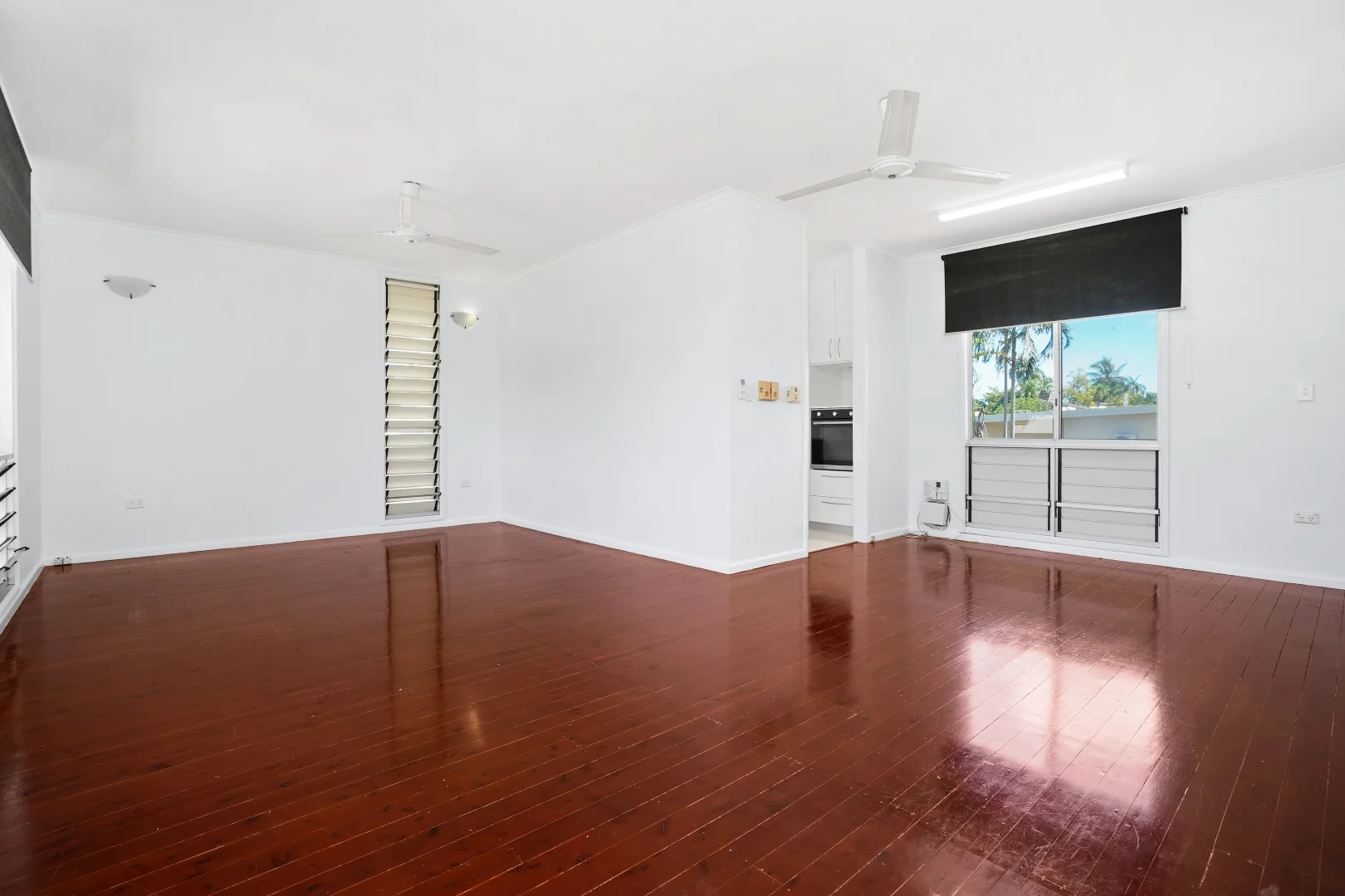 Additional image 5 of 19 Brazil Crescent, Karama NT 0812