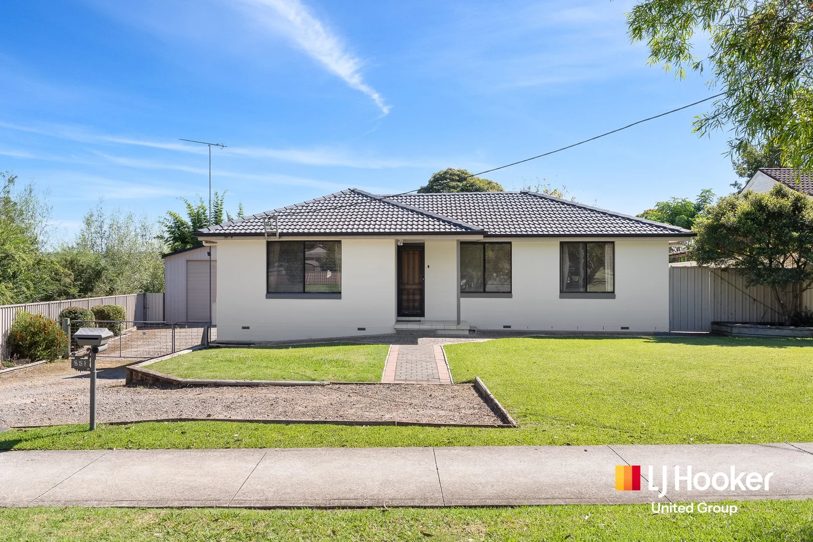 851 Montpelier Drive, The Oaks NSW 2570