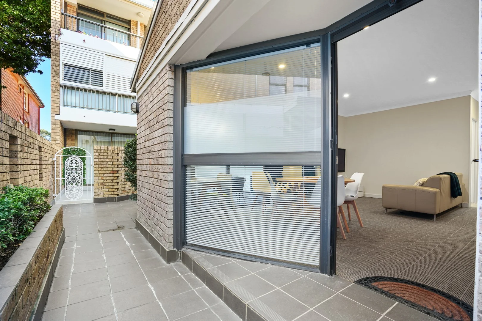 1/832 Military Road, Mosman NSW 2088