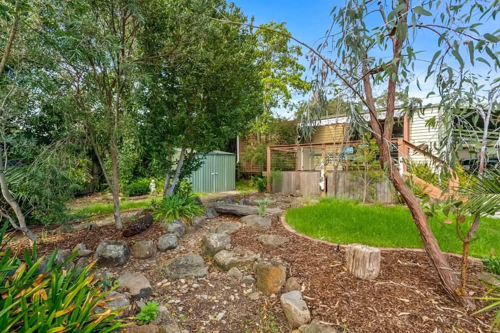 Additional image 15 of 318 Grimshaw Street, Watsonia North VIC 3087