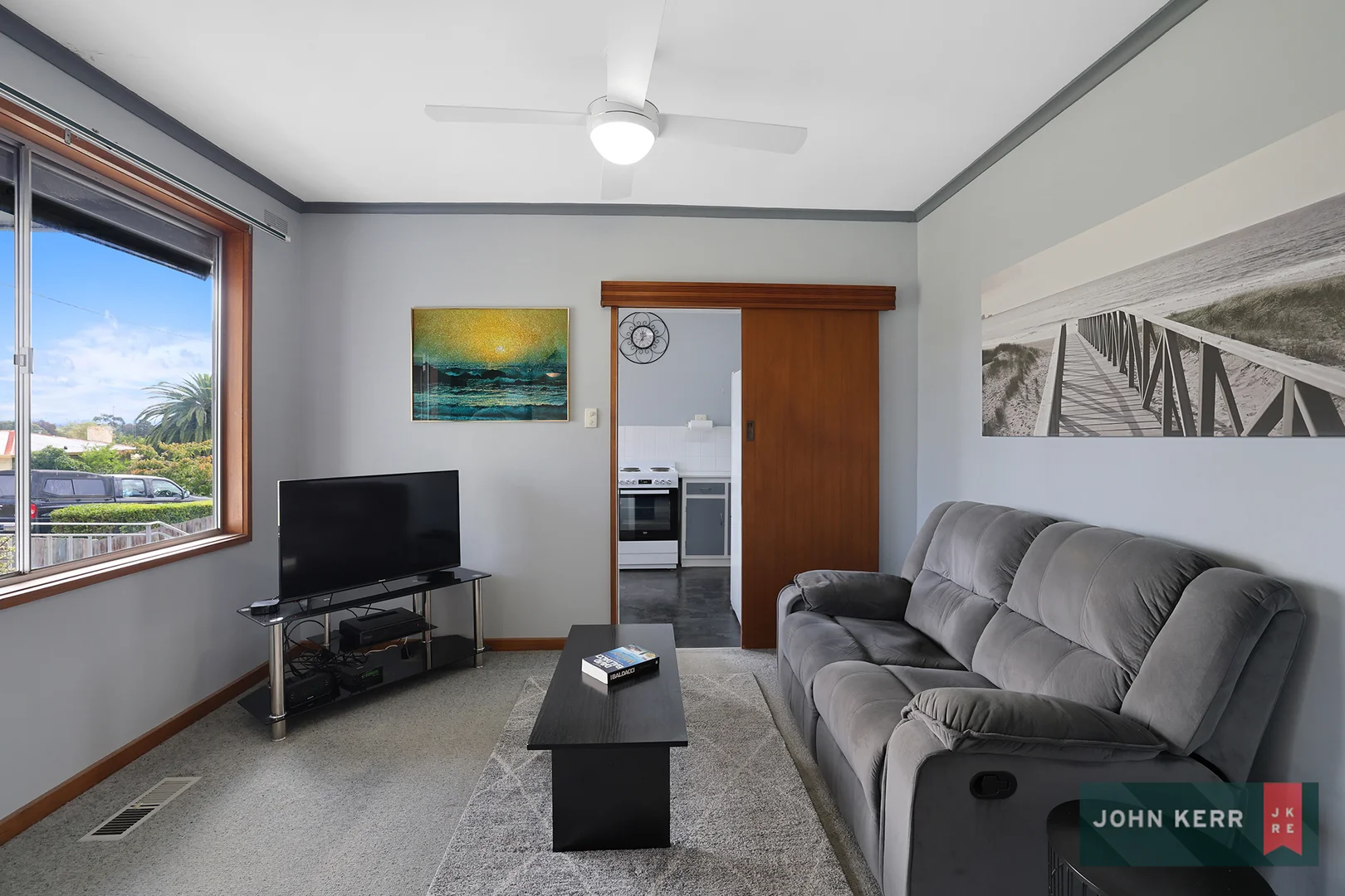 23 Mann Street, Moe VIC 3825 photo 3