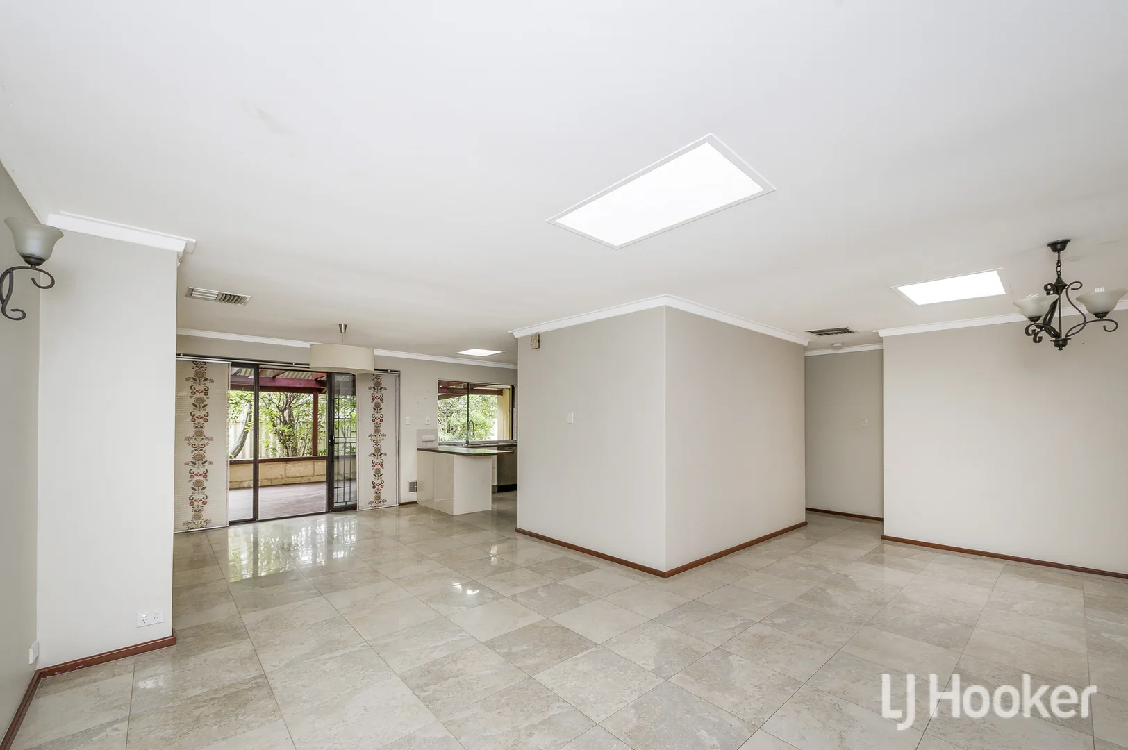 Additional image 6 of 2/61 Connelly Way, Booragoon WA 6154