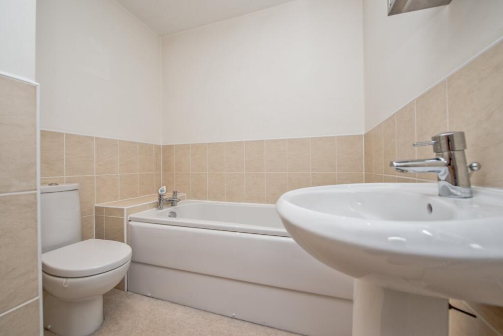 Additional image 15 of Threelands, Birkenshaw, Bradford, West Yorkshire, BD11