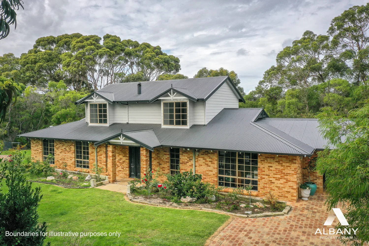31 Queen Street, Little Grove WA 6330