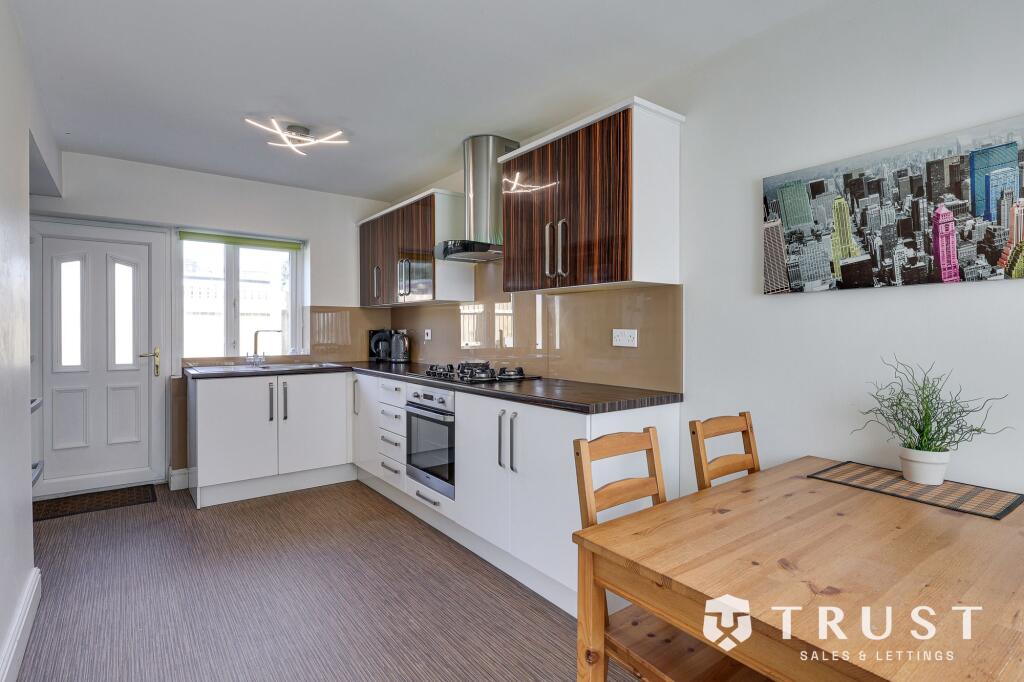 Additional image 7 of Wroe Place, Wyke, BD12