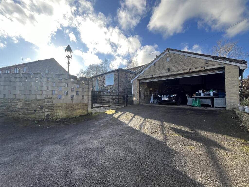 Additional image 21 of Woodside Road, Wyke, Bradford