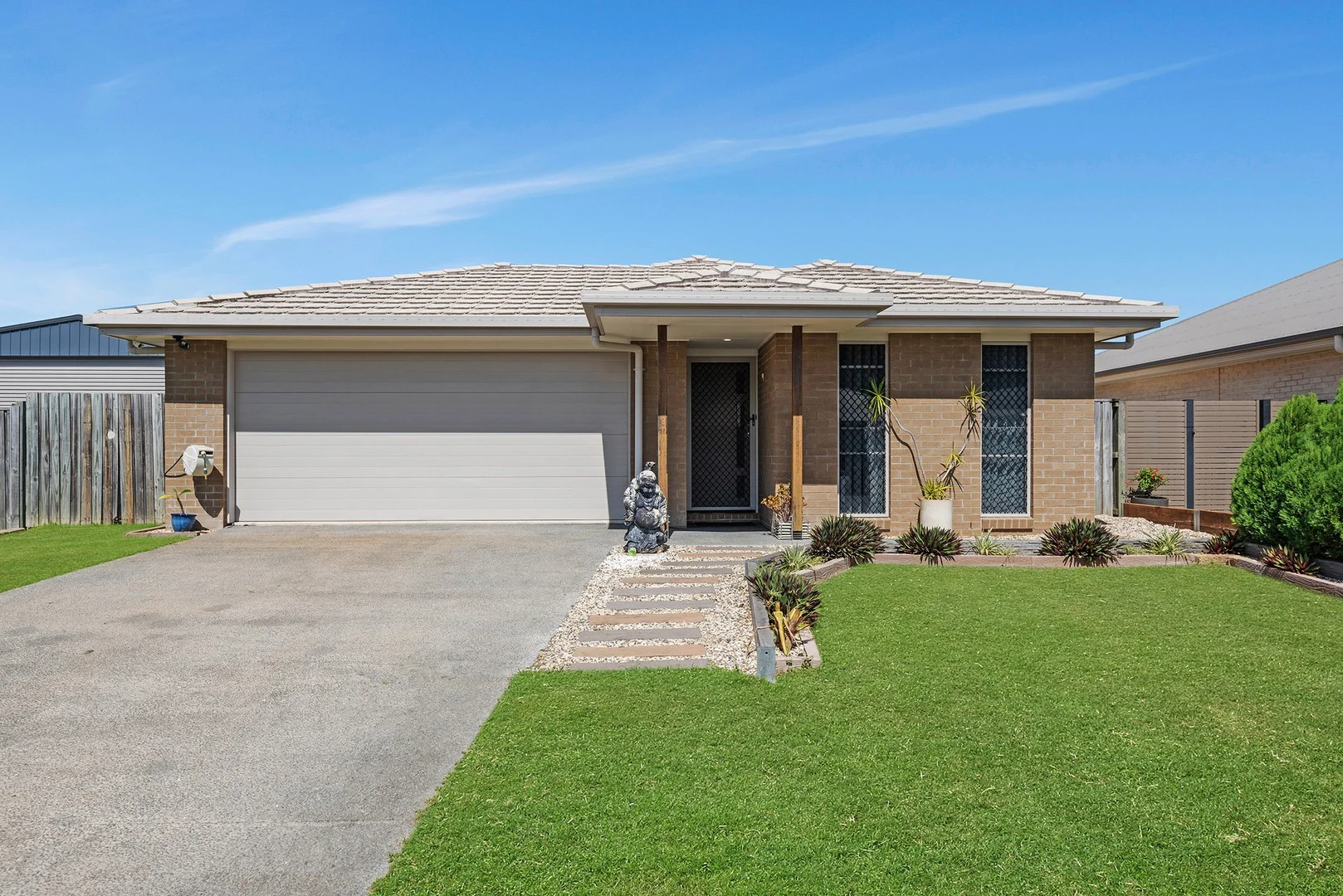20 Lakeside Crescent, Ningi QLD 4511
