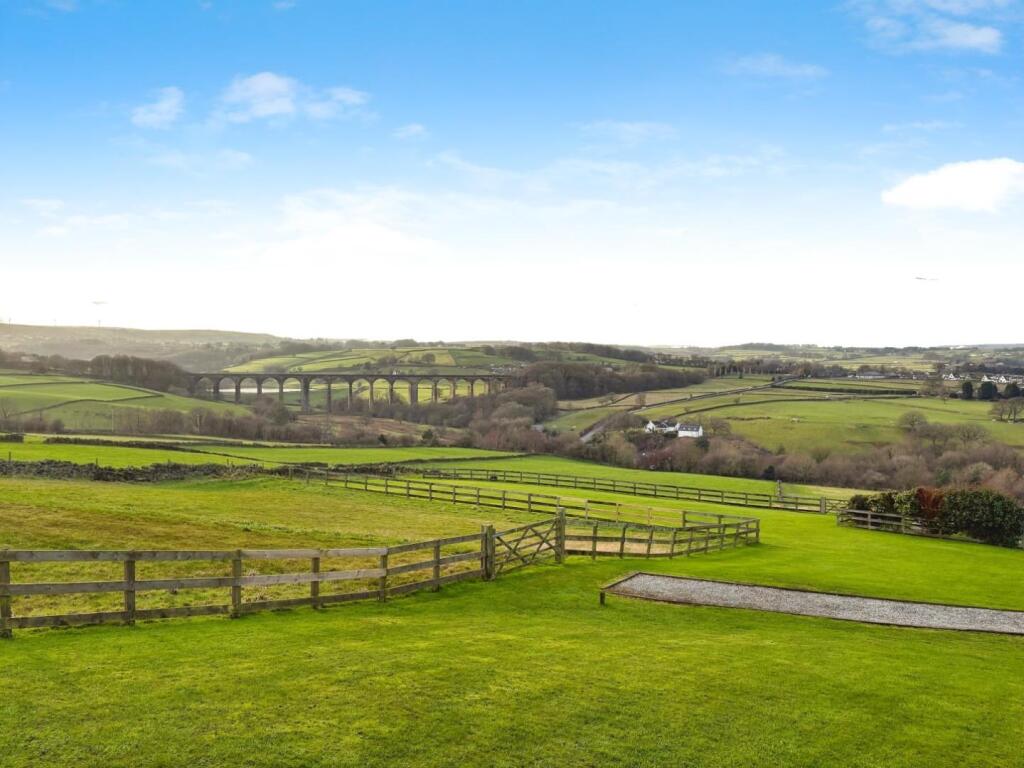 Additional image 2 of The Hayloft, Bents Lane, Wilsden. Bingley