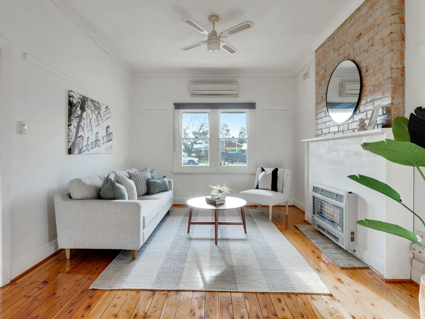 498 Hague Street, Lavington NSW 2641