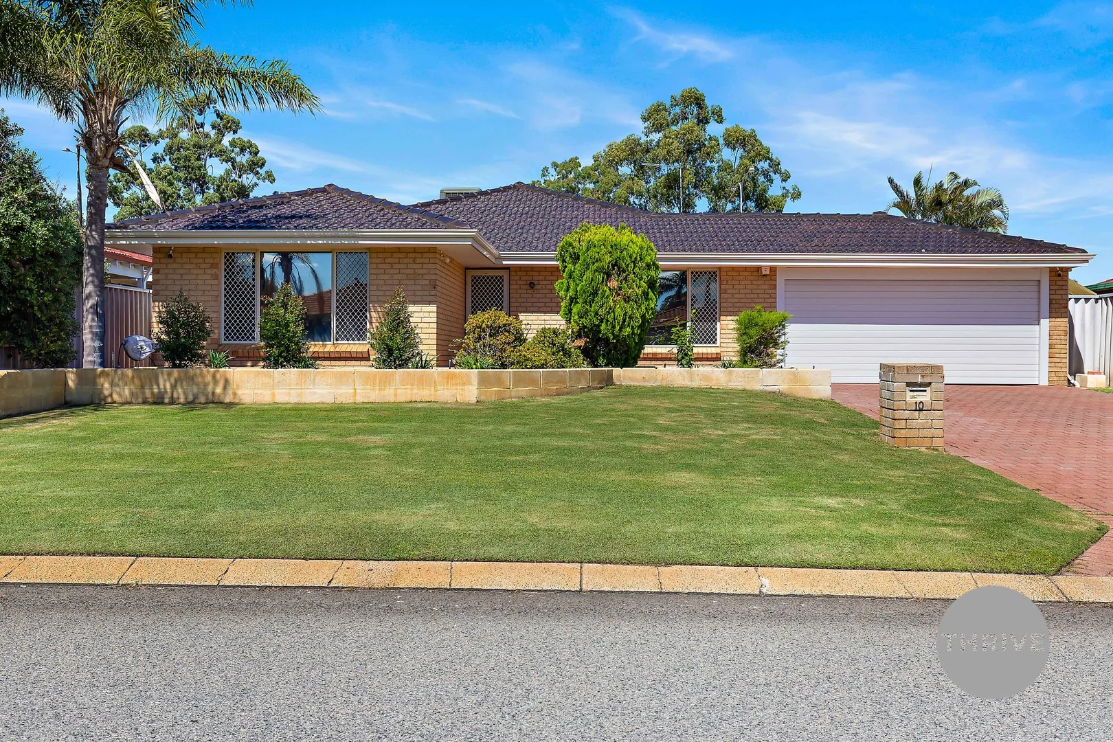 10 Turnbury Park Drive, Jandakot WA 6164