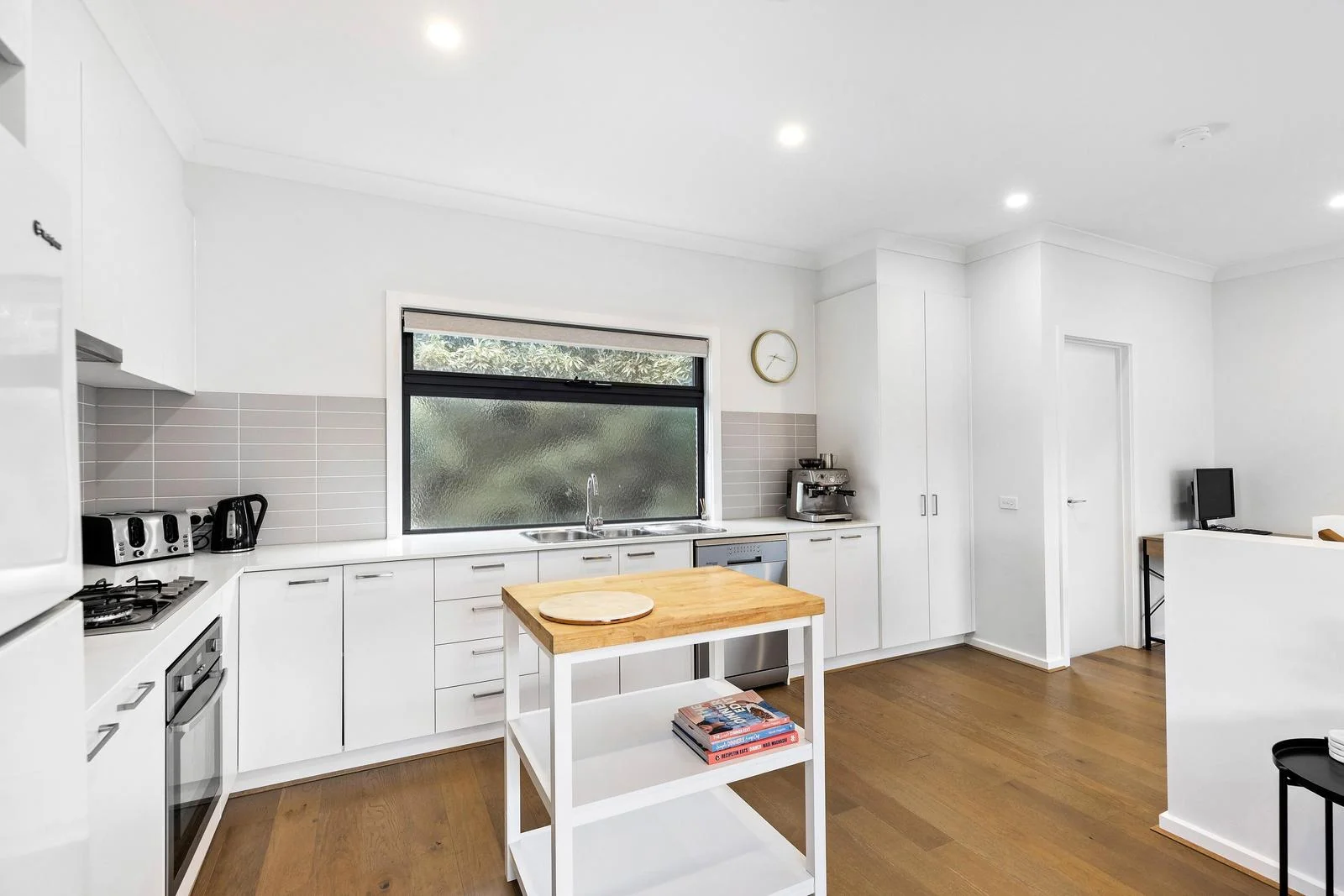 Additional image 5 of 2/39 McEwan Road, Heidelberg Heights VIC 3081