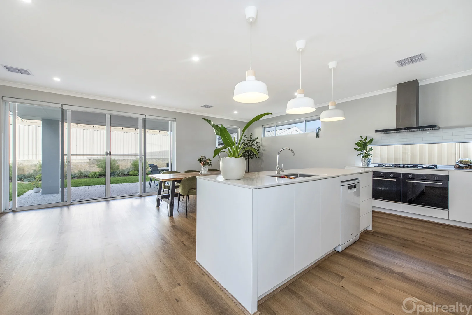Additional image 6 of 21 Lavinia Crescent, Secret Harbour WA 6173