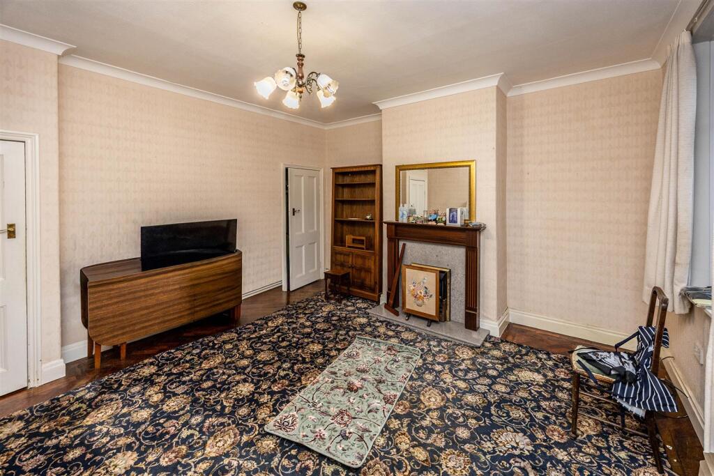 Additional image 4 of Whitehall Road, Wyke, Bradford