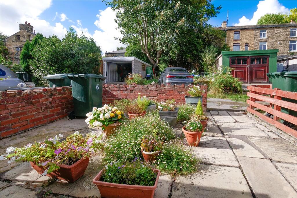 Additional image 9 of Oxford Terrace, Baildon, Shipley, West Yorkshire, BD17