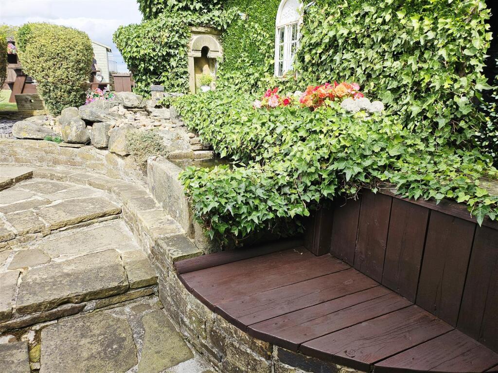 Additional image 32 of Brow Top, Clayton, Bradford