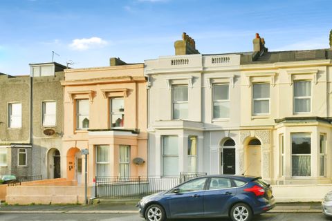 North Road West, Plymouth PL1