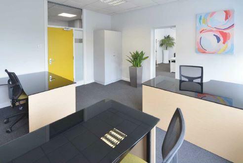 Additional image 2 of Hub 26, Charlesworth House, Hunsworth Lane, Cleckheaton, West Yorkshire, BD19 4LN