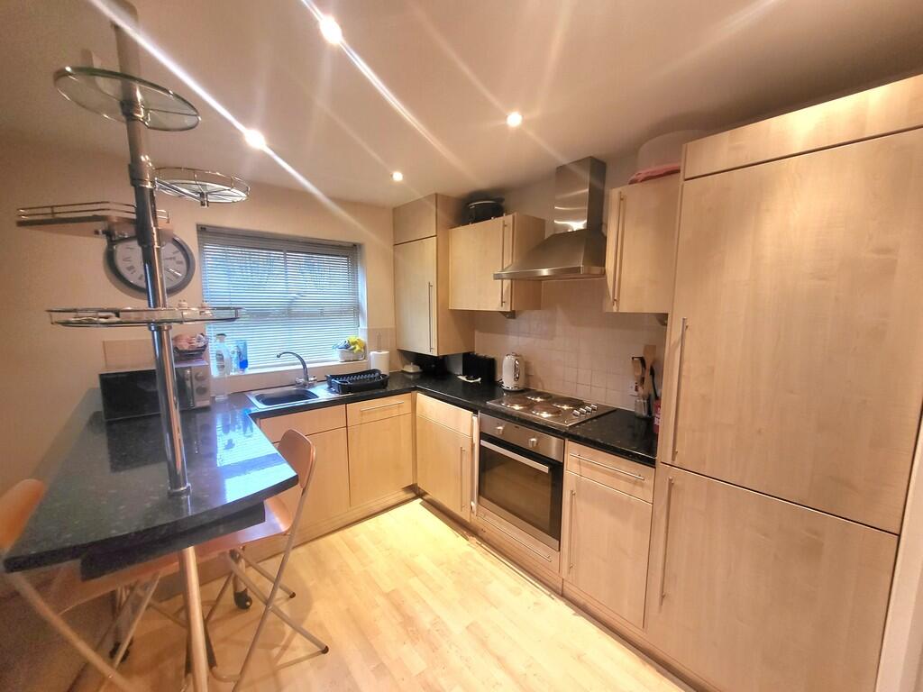 Fearnley Croft, Gomersal photo 4