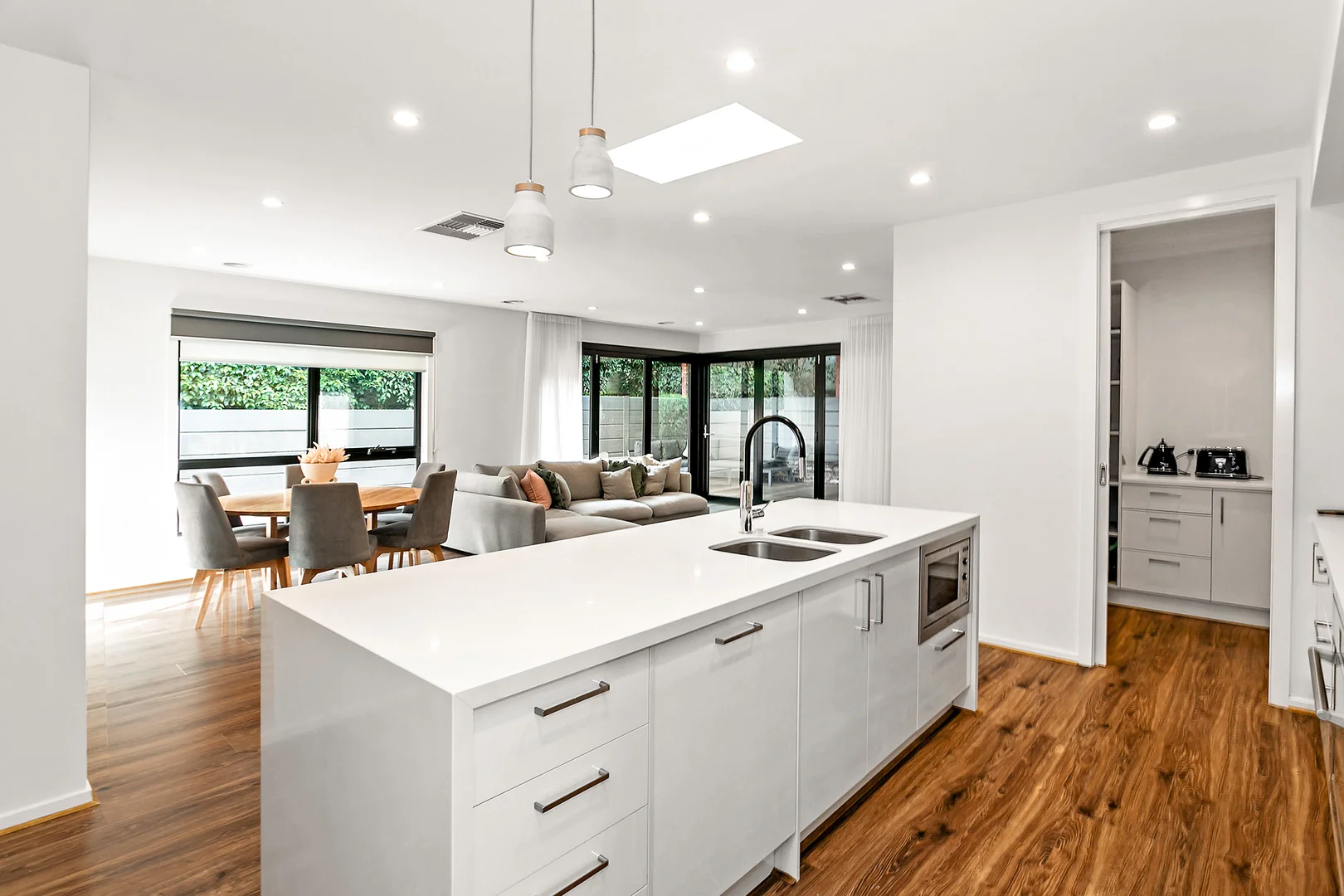 Additional image 5 of 18 McPherson Drive, Croydon VIC 3136