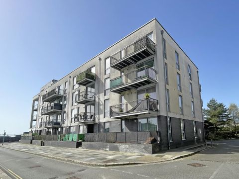 Brittany Street, Millbay, Plymouth PL1
