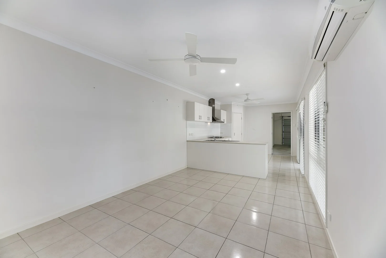 6B Homeland Crescent, Warner QLD 4500 photo 5