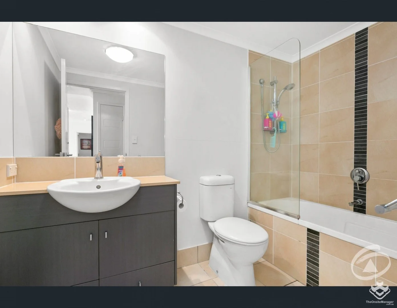 Additional image 8 of ID:21172955/125 Grafton Street, Cairns City QLD 4870