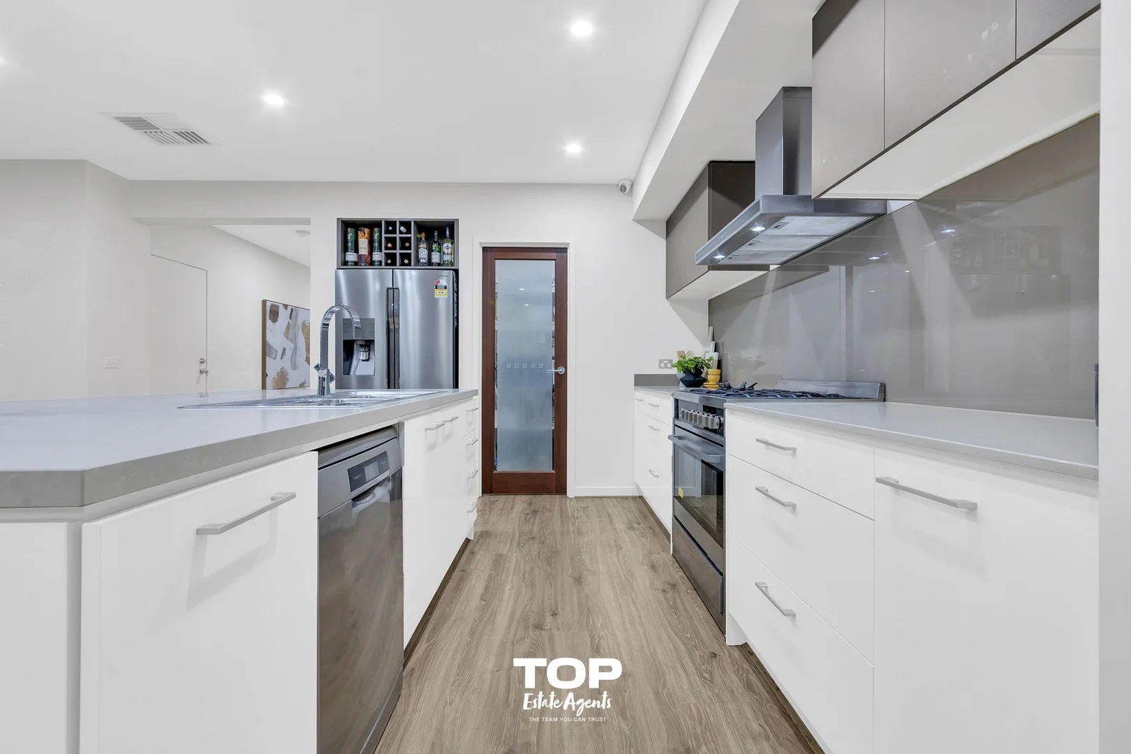 Additional image 9 of 34 Glenrose Boulevard, Clyde North VIC 3978