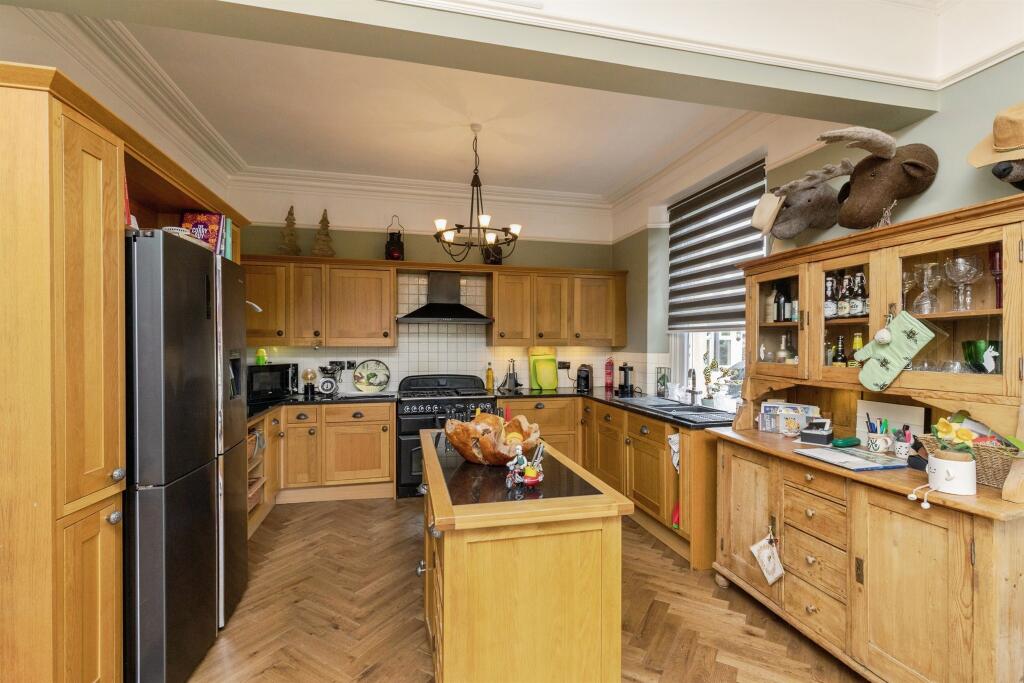 Additional image 9 of Silver Street, Midsomer Norton, Radstock