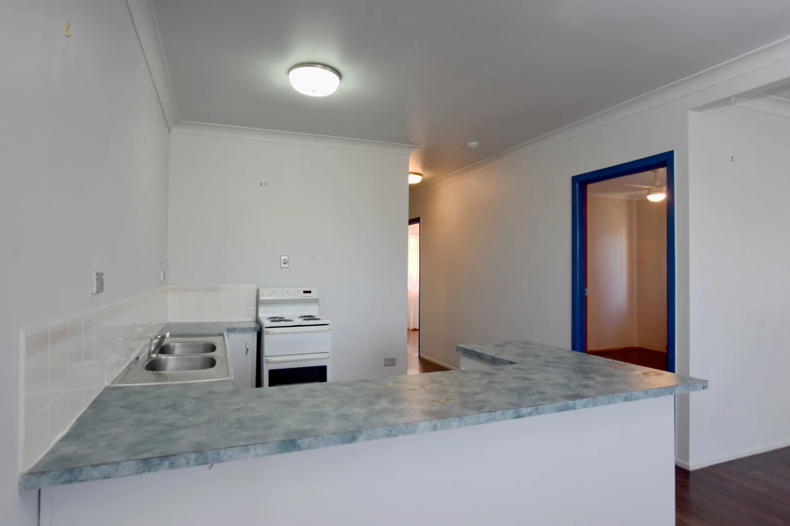 Additional image 6 of 2/11 Fletcher Street, West Gladstone QLD 4680