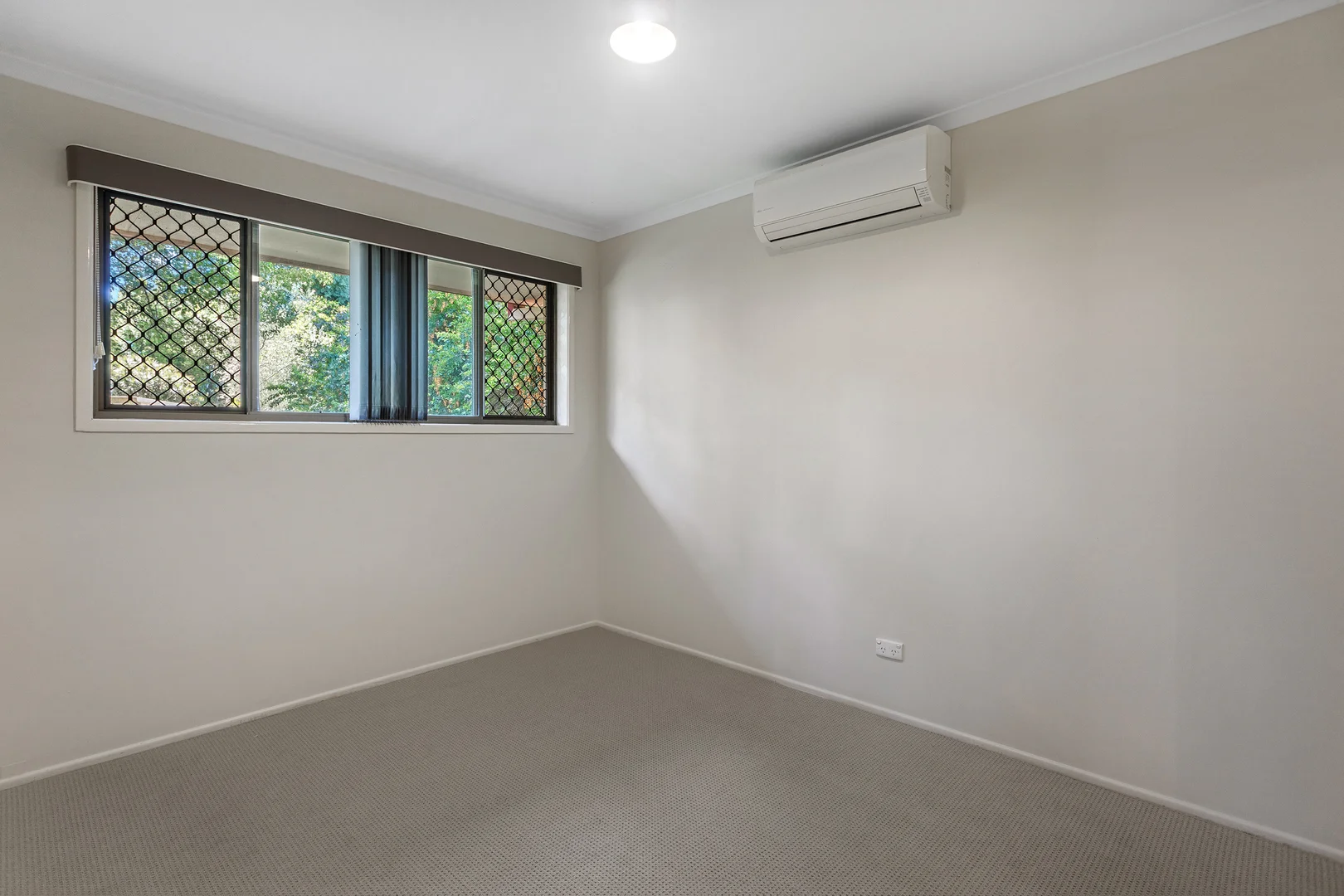Additional image 11 of 4 Meadow Court, Centenary Heights QLD 4350