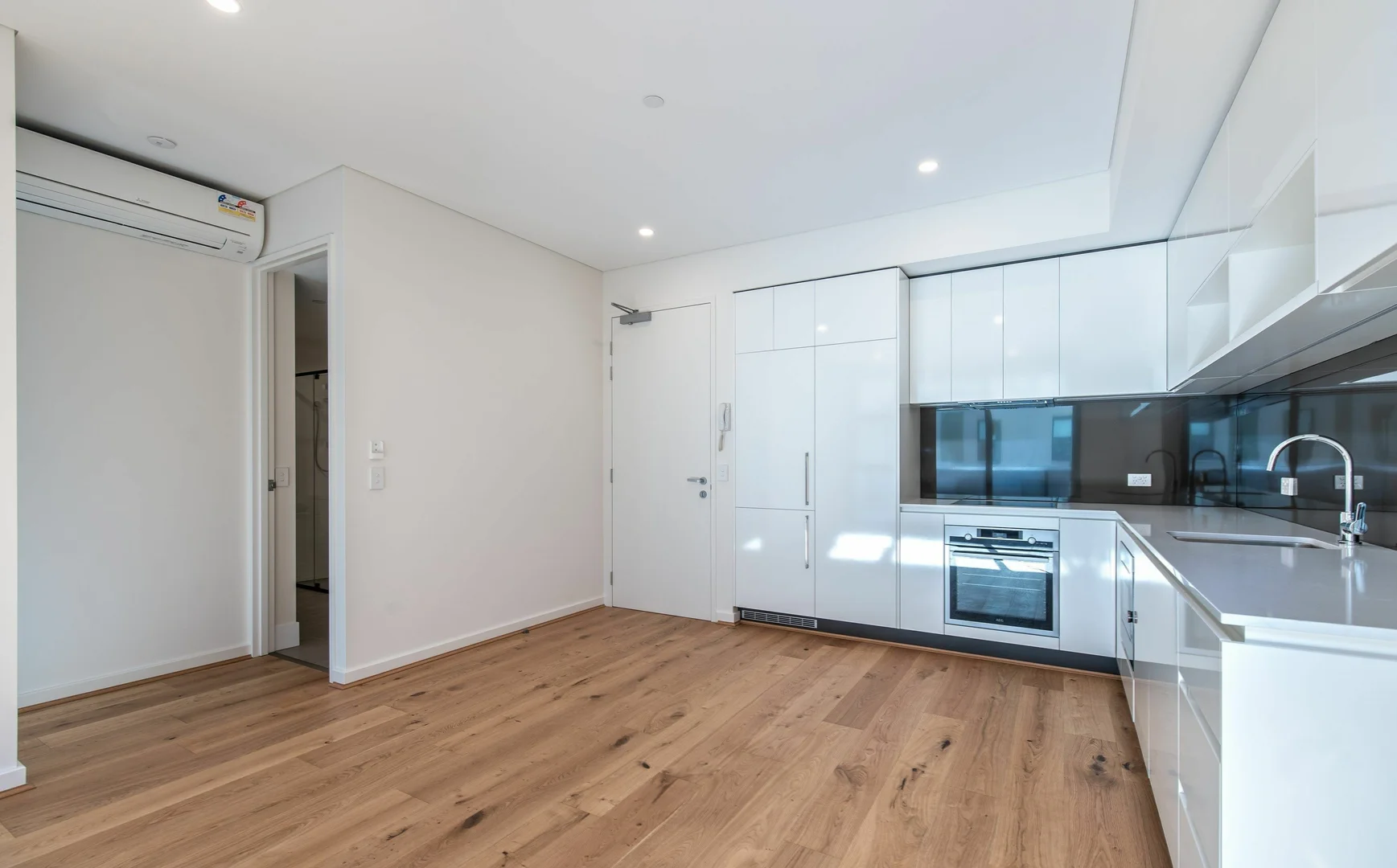 Additional image 3 of 1208/78 Stirling St, Perth WA 6000
