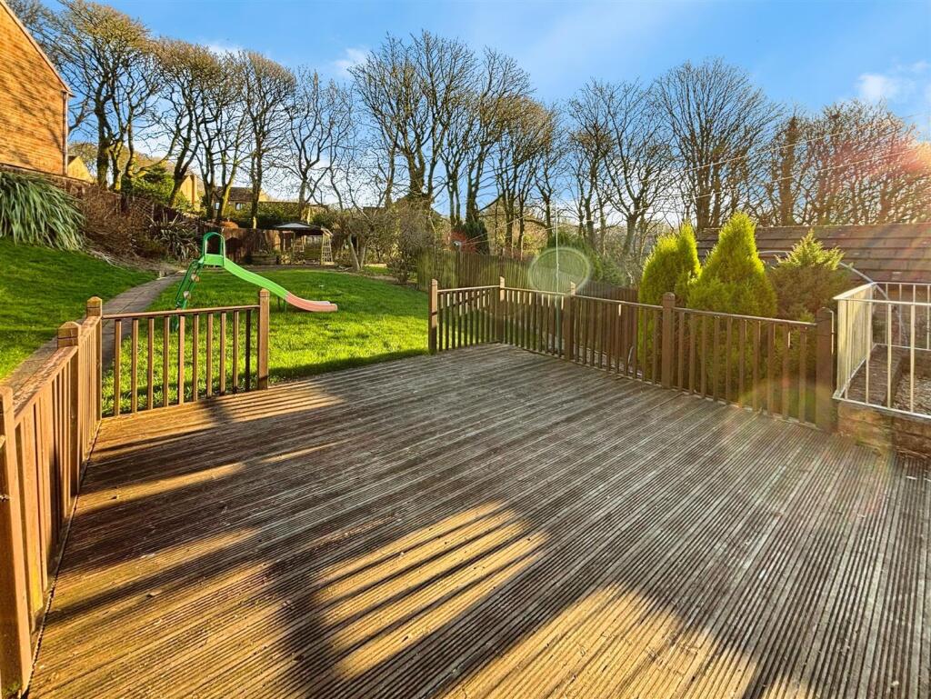 Additional image 17 of Cheriton Drive, Queensbury, Bradford, BD13 1QA