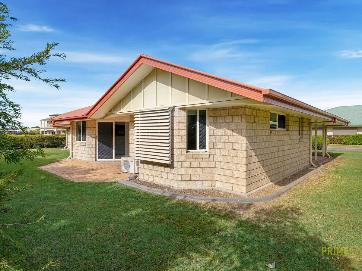 Additional image 15 of Villa 301/74-98 Emerald Park Way, Urangan QLD 4655