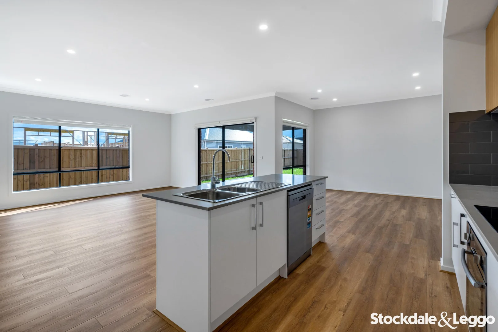 Additional image 4 of 28 Dalk Drive, Gisborne VIC 3437