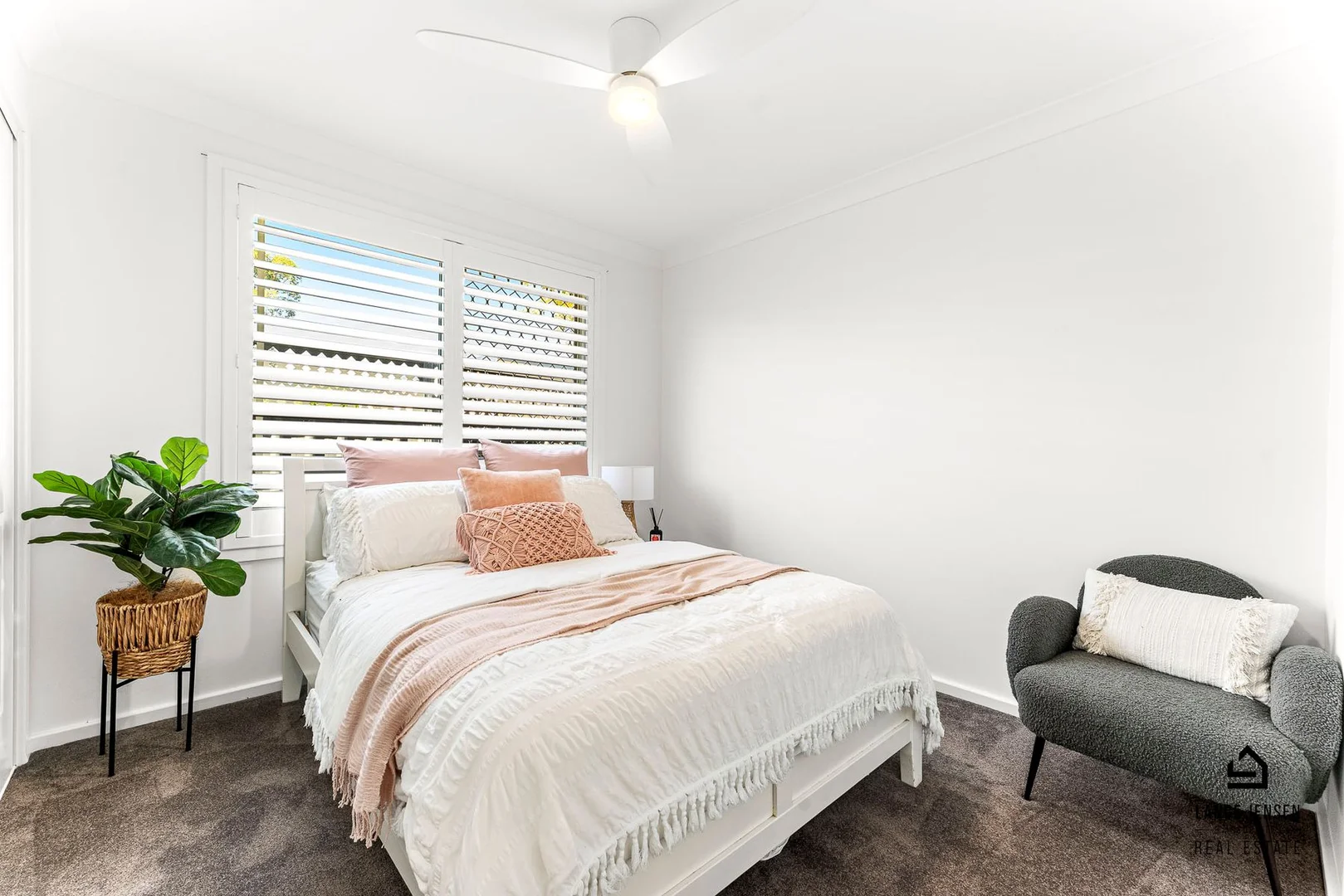 Additional image 8 of 1/11 St Johns Drive, Croudace Bay NSW 2280