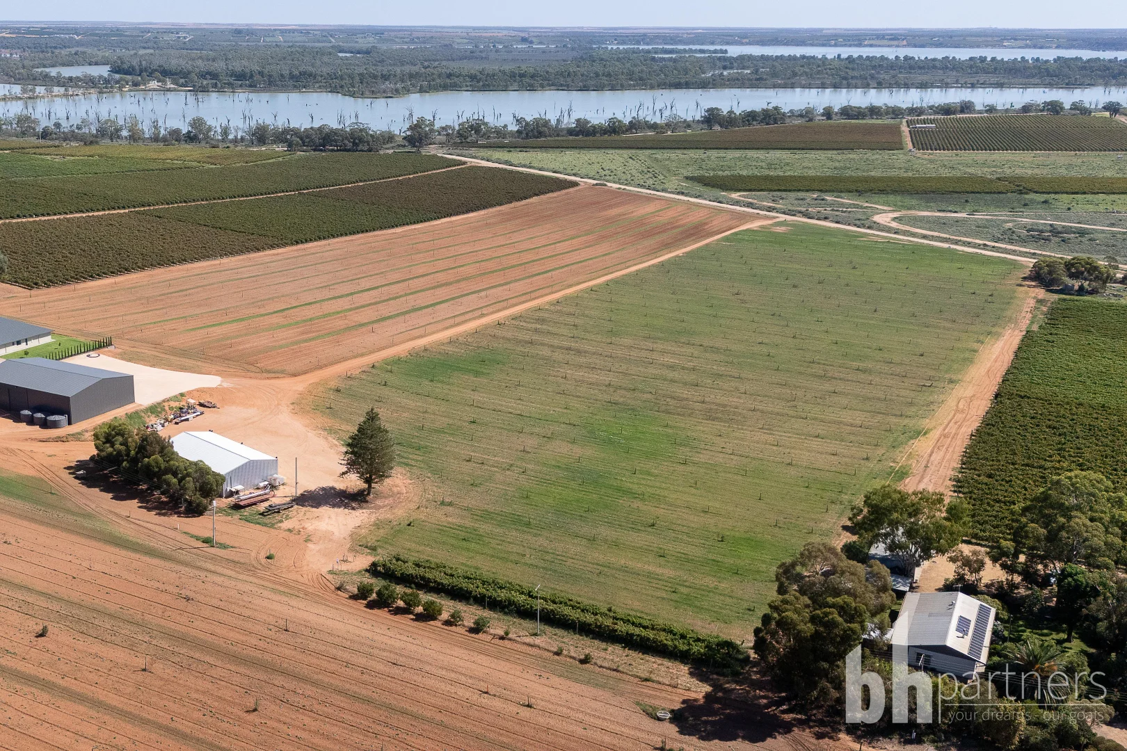 Additional image 8 of 121 Elephant Trunk Road, Barmera SA 5345