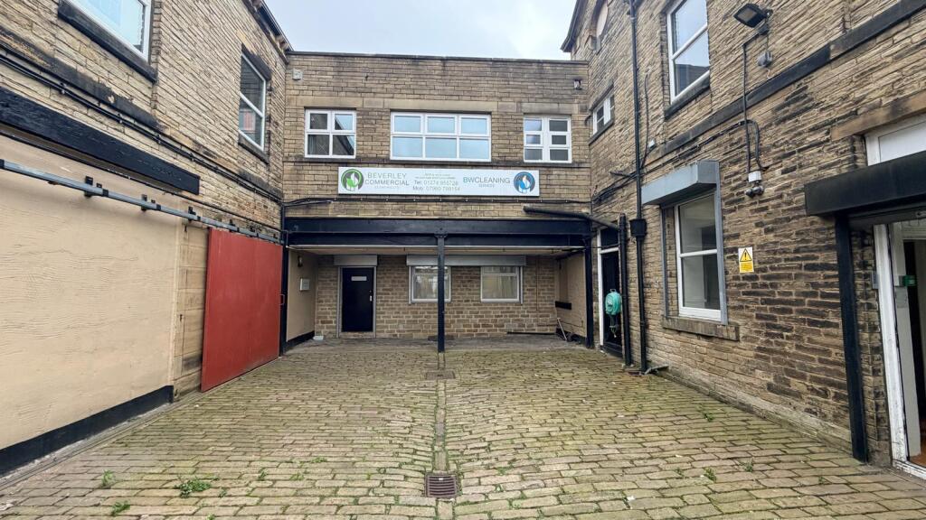 Law Street, Cleckheaton