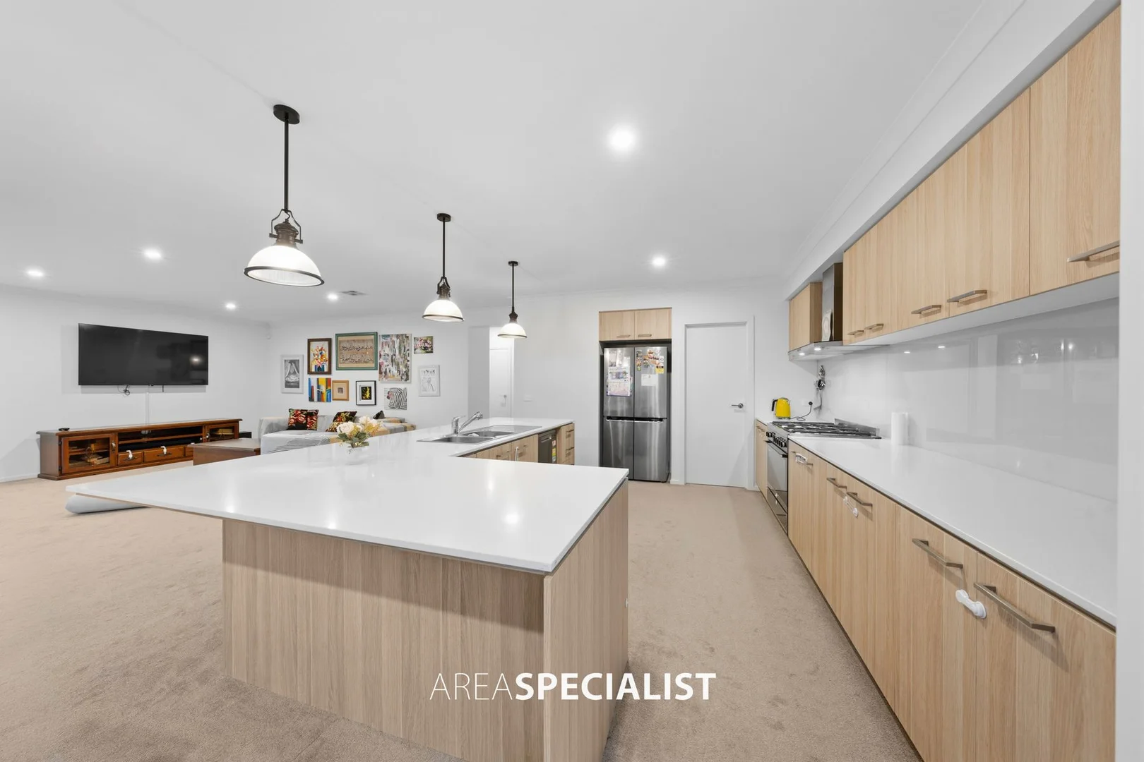 Additional image 10 of 8 Cavern Boulevard, Clyde North VIC 3978