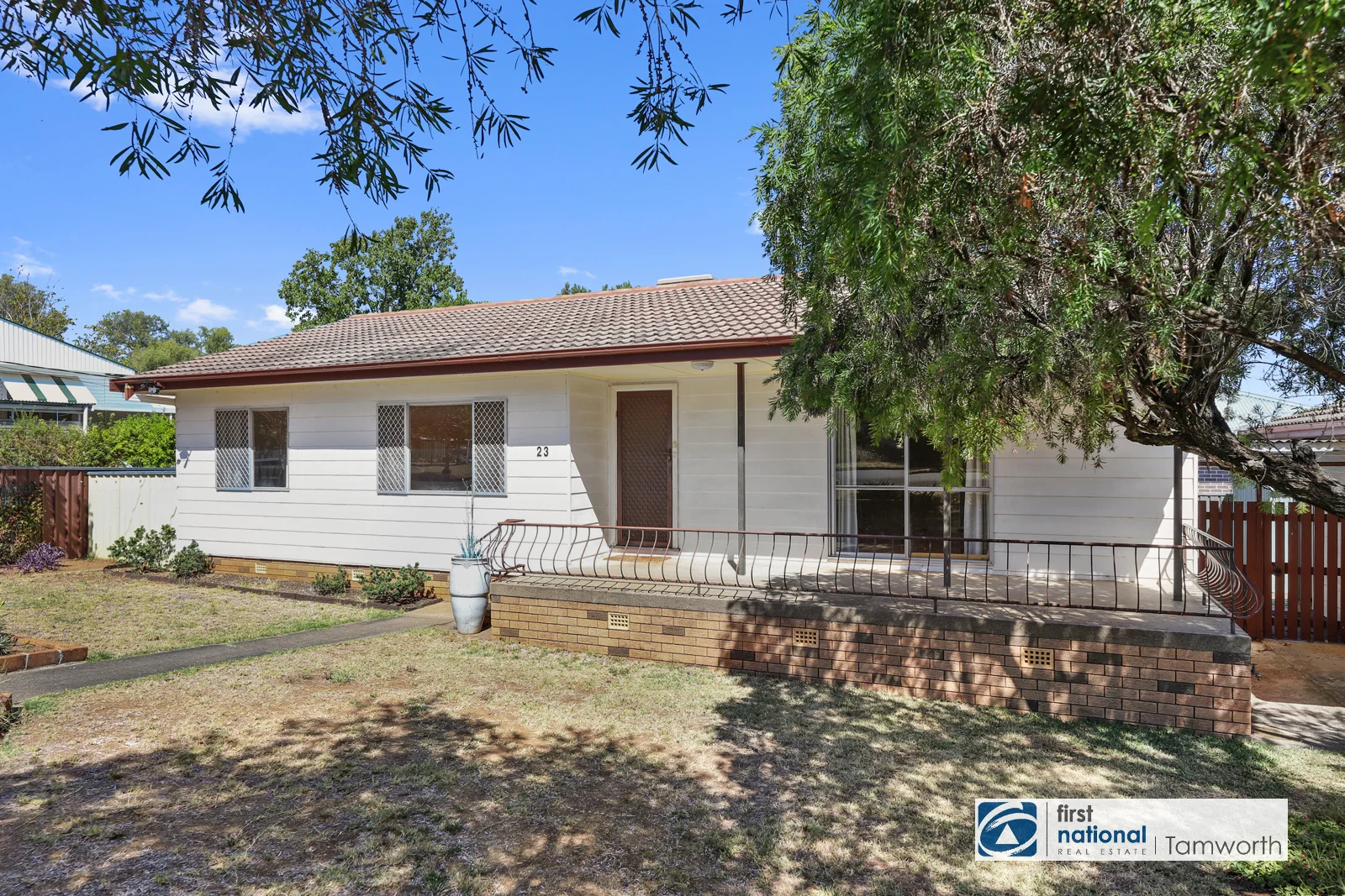23 Carmichael Ave, Tamworth NSW 2340