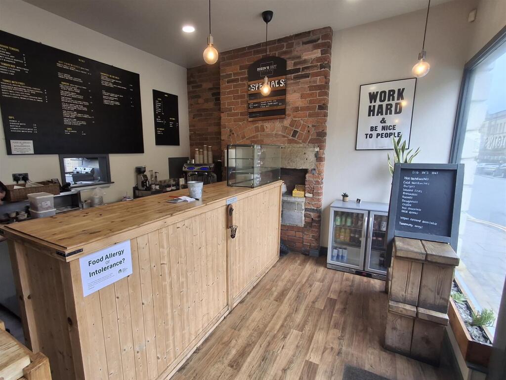 Cafe & Sandwich Bars, West Yorkshire