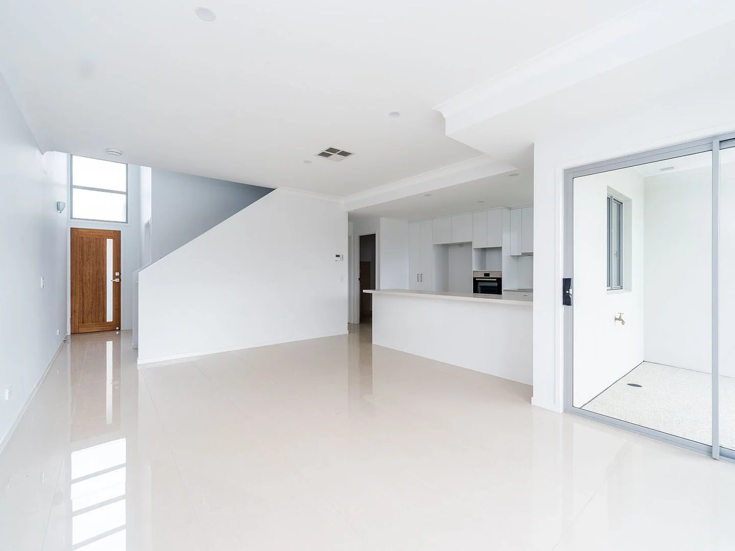Additional image 3 of 16/156 Marina Quays Boulevard, Hope Island QLD 4212