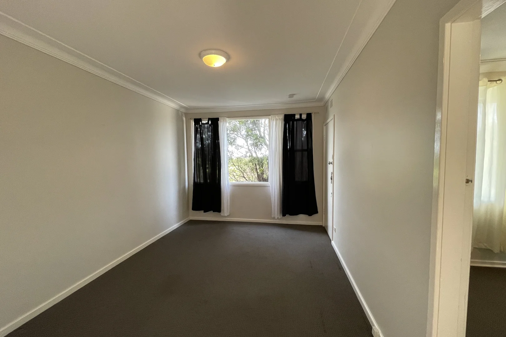 Additional image 2 of 2/34 Kitchener Parade, Newcastle NSW 2300