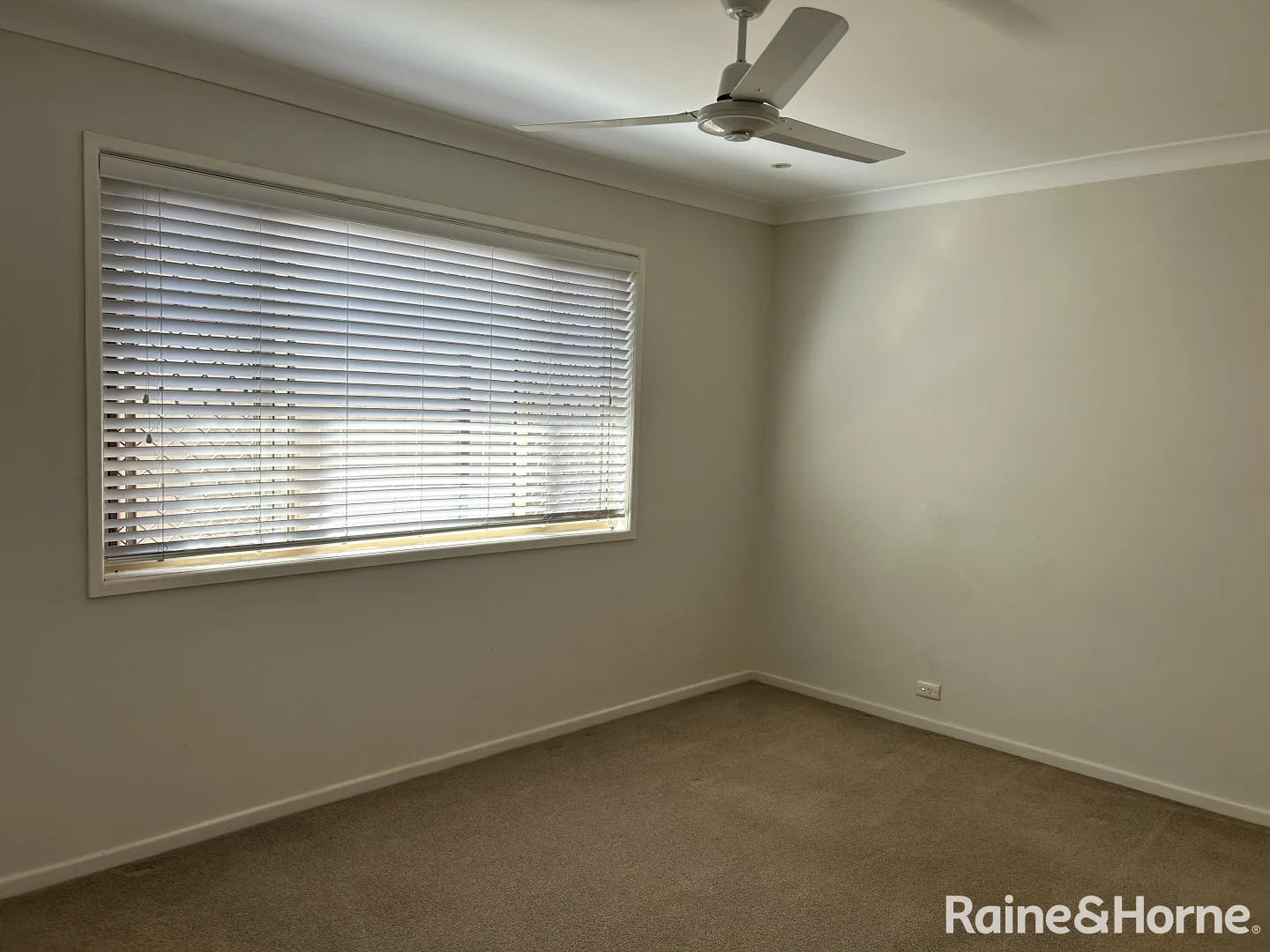 Additional image 7 of 178 Mill Street, Redland Bay QLD 4165