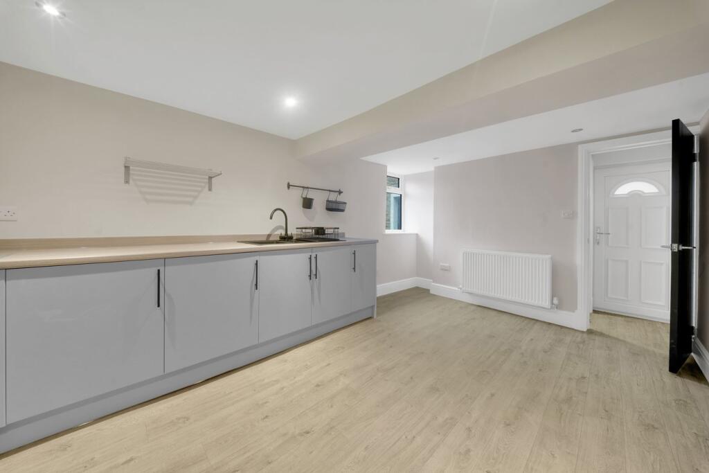 Additional image 4 of Chapel Court, Briercliffe, Burnley, BB10