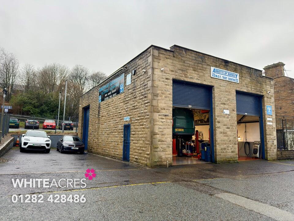 Unit 1, Halstead Street, Burnley, Lancashire, BB11 4HU