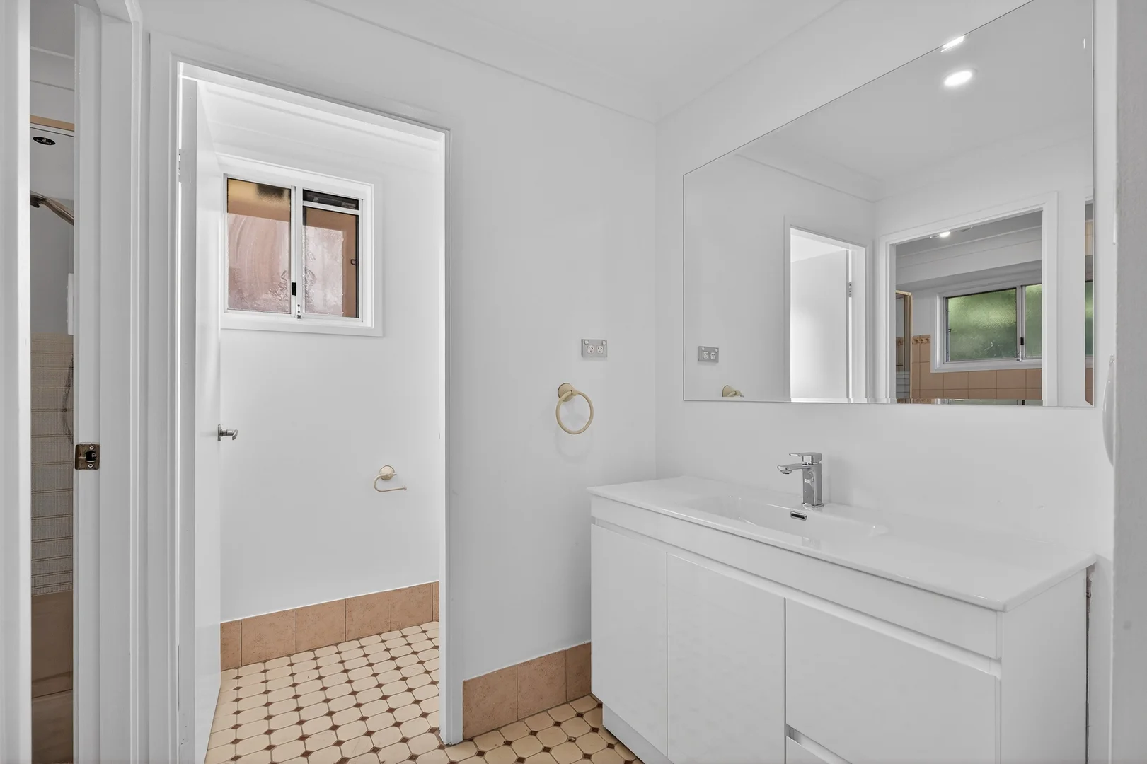 Additional image 14 of 35 Hopping Road, Ingleburn NSW 2565