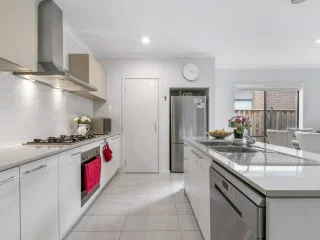 Additional image 2 of 19 Warrego Circuit, Sandhurst VIC 3977