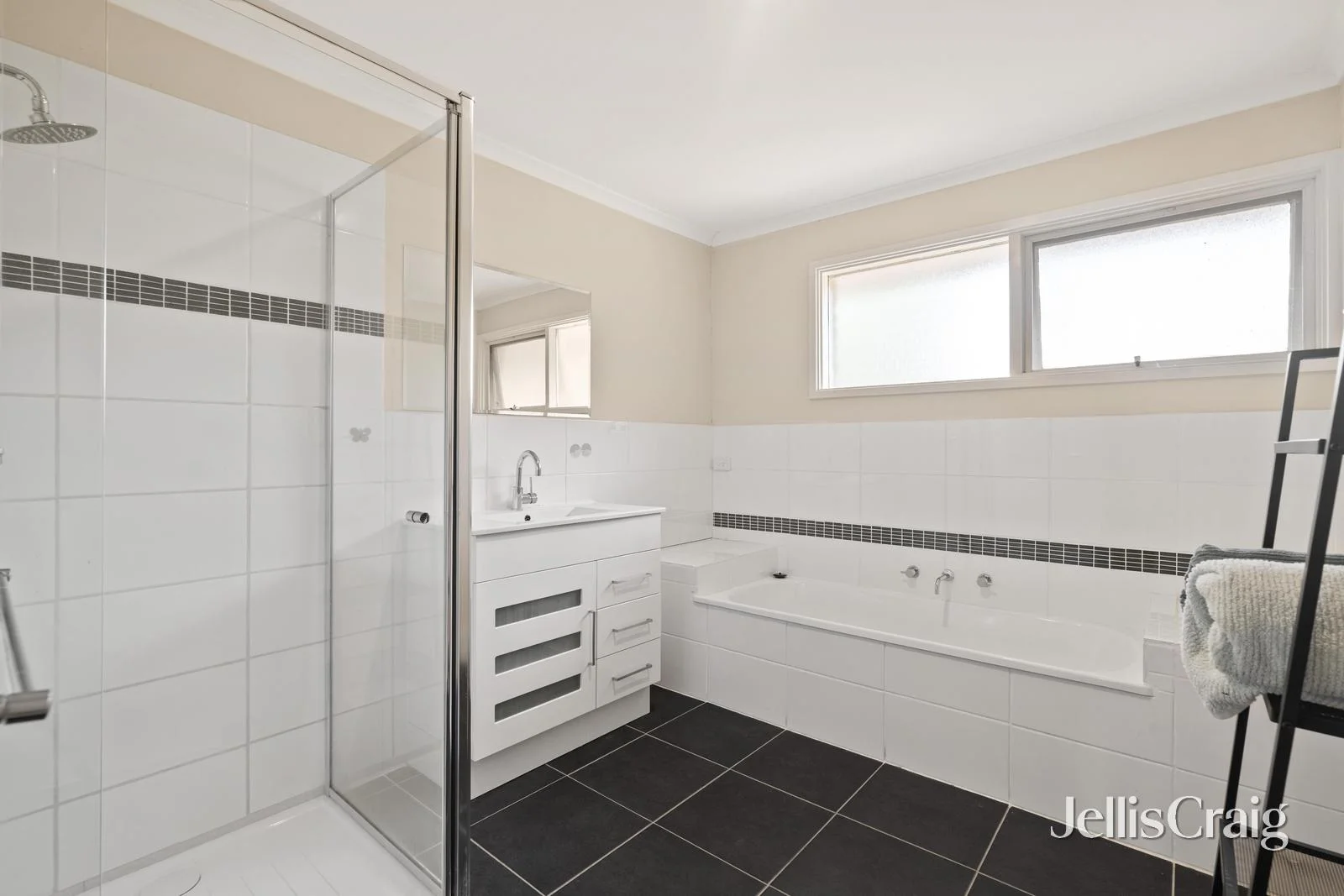 Additional image 6 of 8/4 Illoura Avenue, Ringwood East VIC 3135